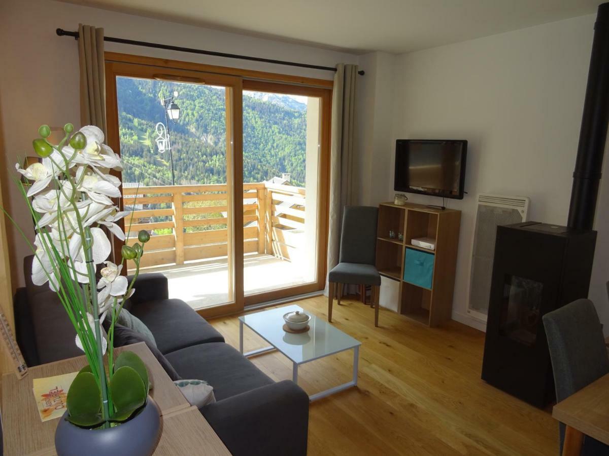 63 Route Du Rochas Apartment Vaujany Bagian luar foto